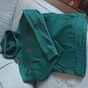 Under Armour hoodie